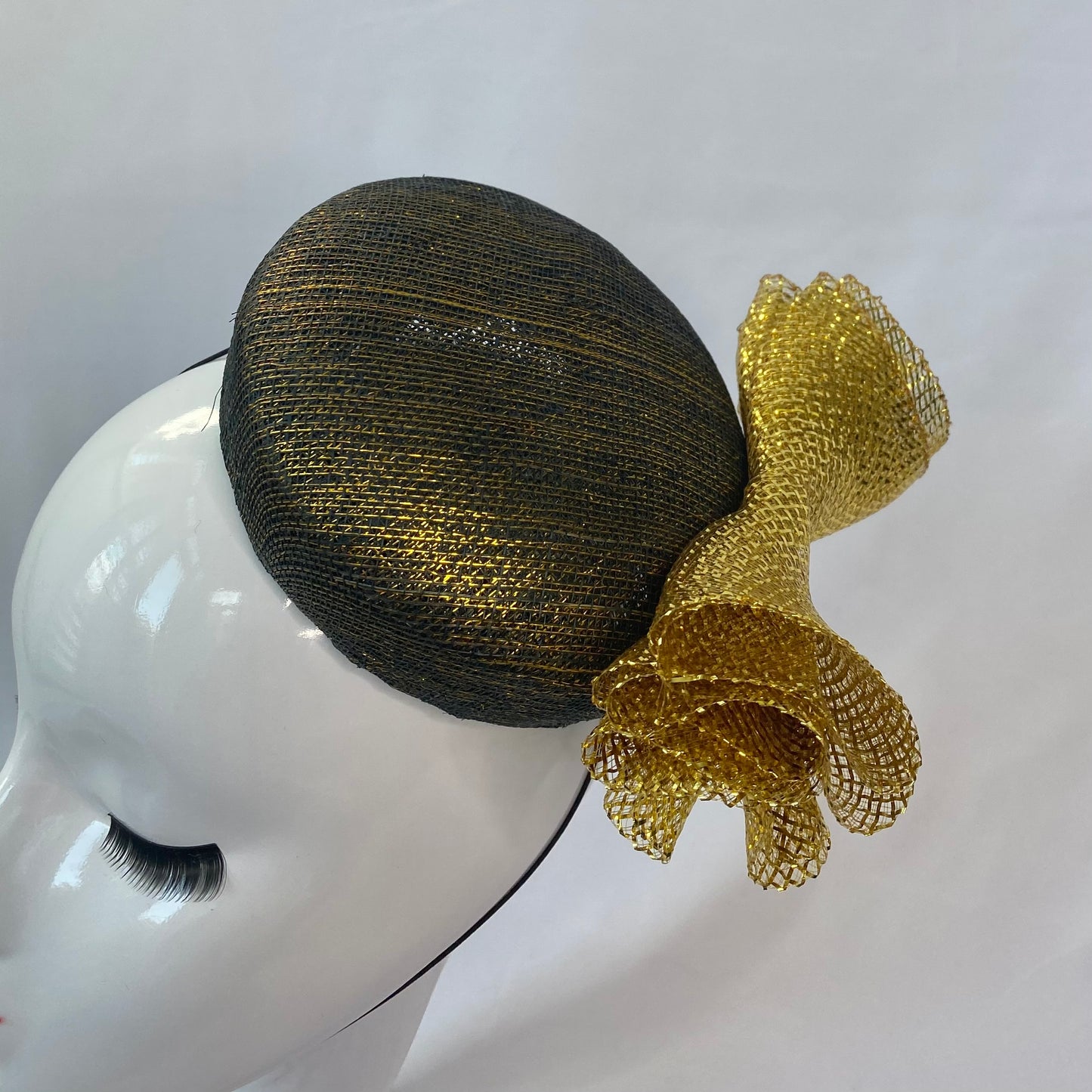 Golden bow